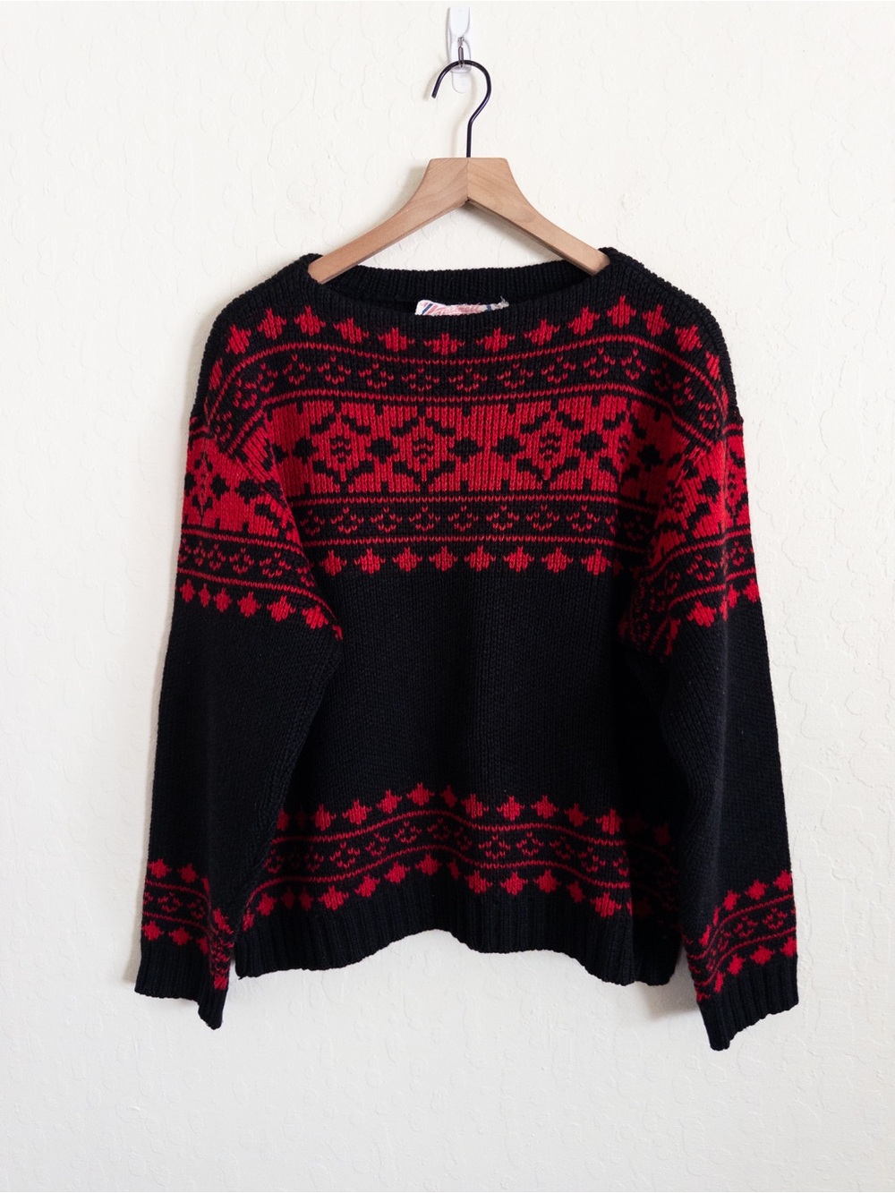 Vintage 70s Palmette 100% Wool Norwegian Fair Isle Knit Sweater Medium Norway
